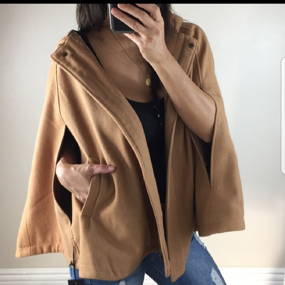 Cape with Hood π - Picture 3 of 6